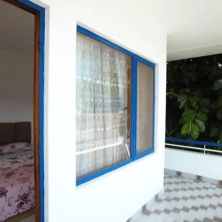 Maxx Hotel 2*